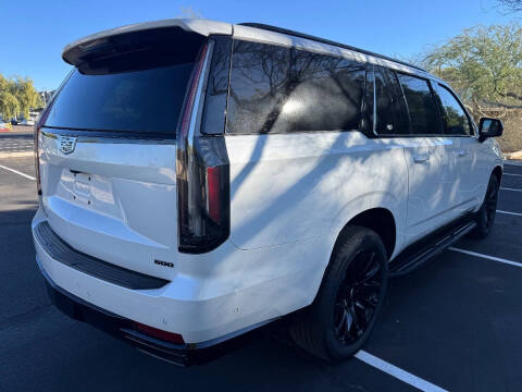 2022 Cadillac Escalade ESV Sport
