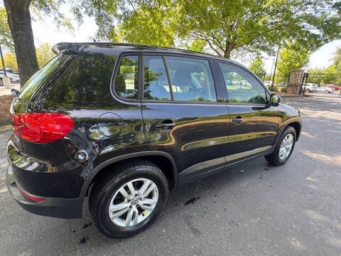 2014 Volkswagen Tiguan SE