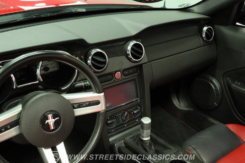 2006 Ford Mustang