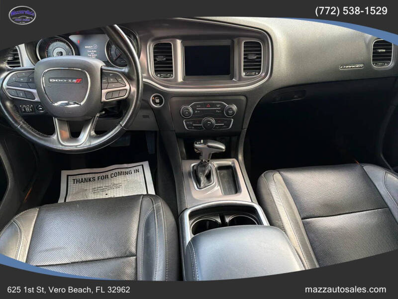 2022 Dodge Charger SXT