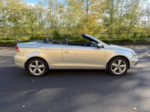 2012 Volkswagen Eos Lux SULEV