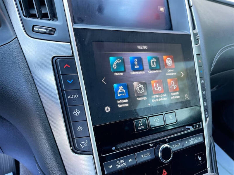 2022 Infiniti Q60 3.0T Luxe