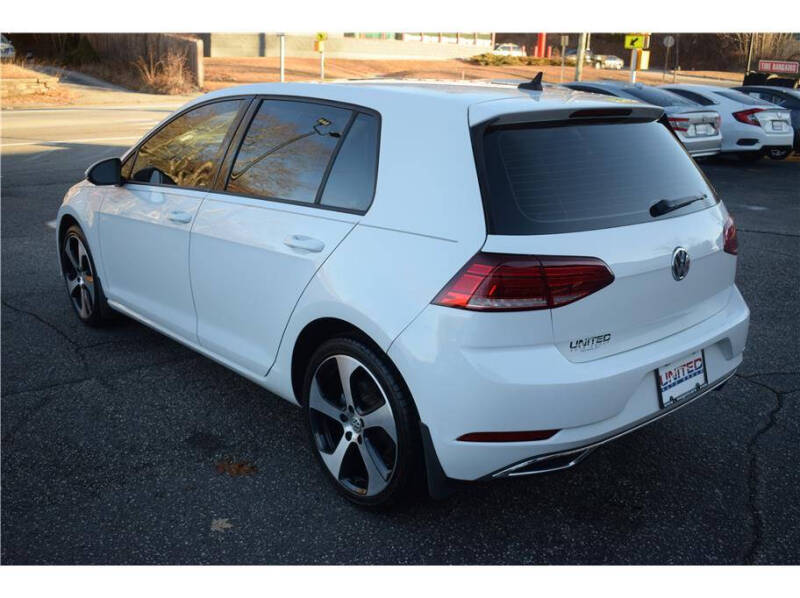 2020 Volkswagen Golf TSI