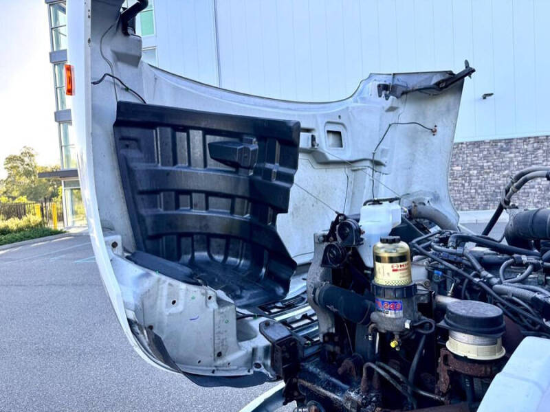 2019 Hino 338