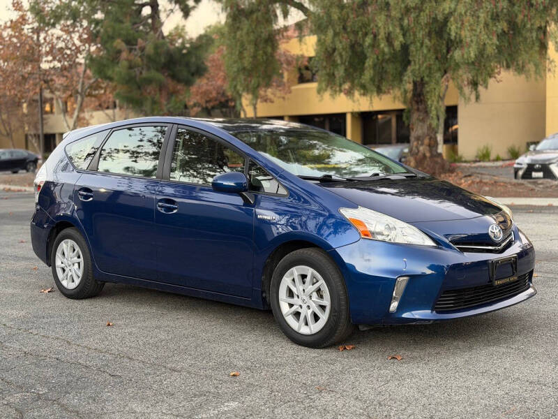 2012 Toyota Prius v Three