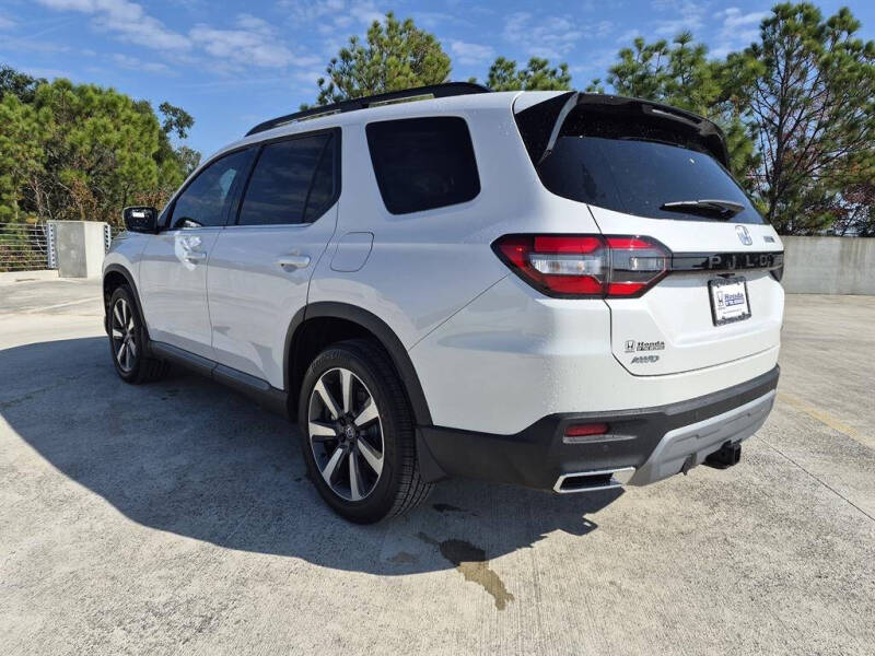 2025 Honda Pilot Touring
