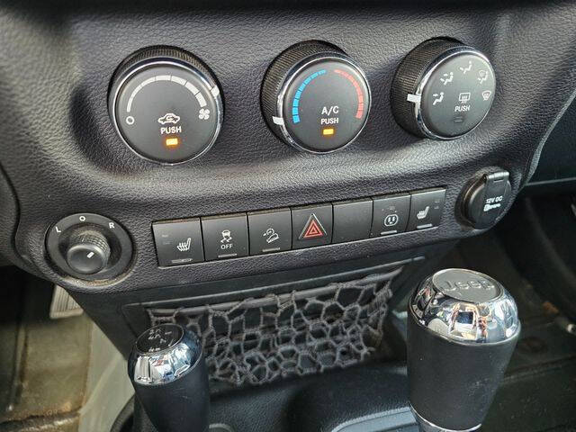 2017 Jeep Wrangler Unlimited Winter Edition