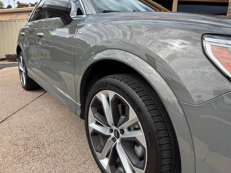 2021 Audi Q3 quattro S line Prem Plus 45 TFSI