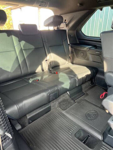 2024 Toyota Sequoia Platinum