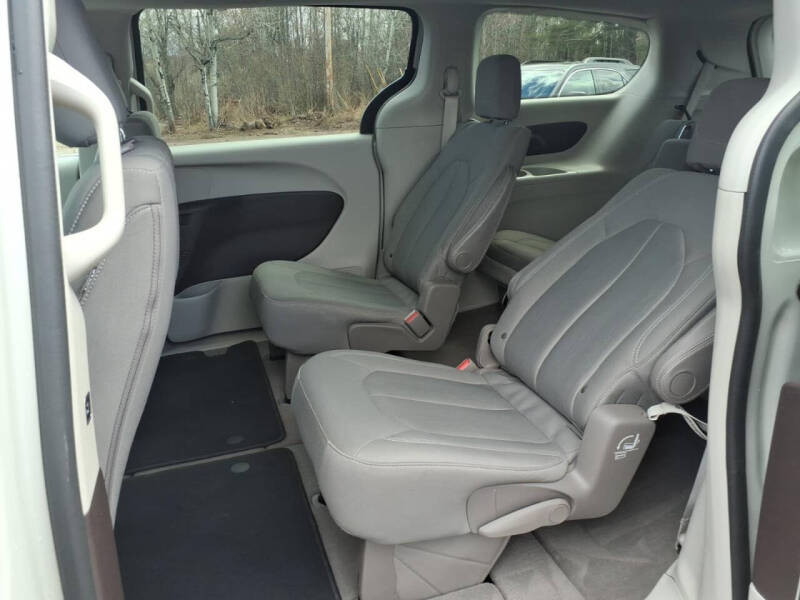 2017 Chrysler Pacifica Touring