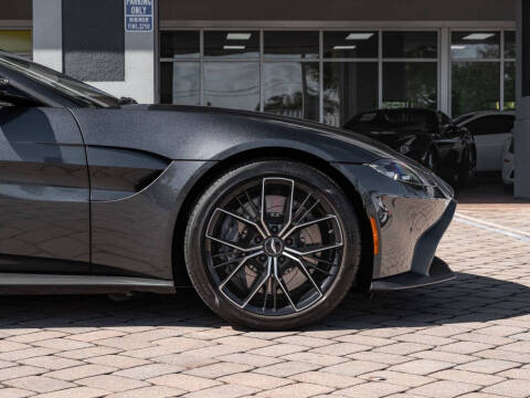 2021 Aston Martin Vantage