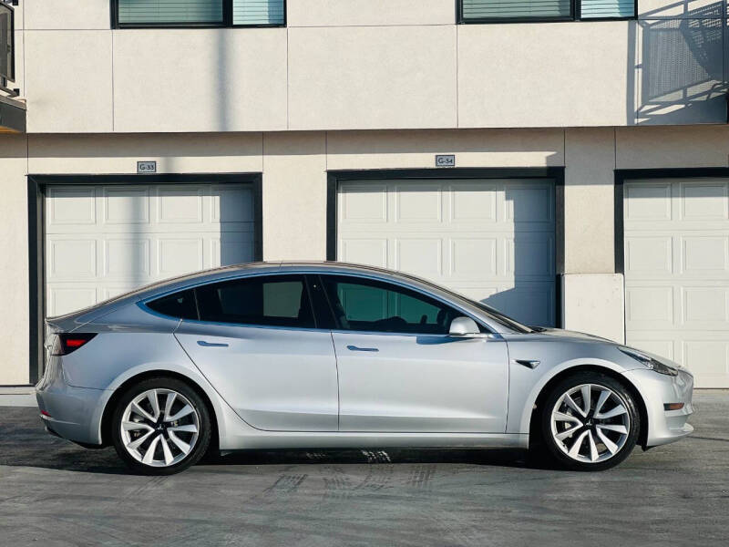2018 Tesla Model 3 Long Range