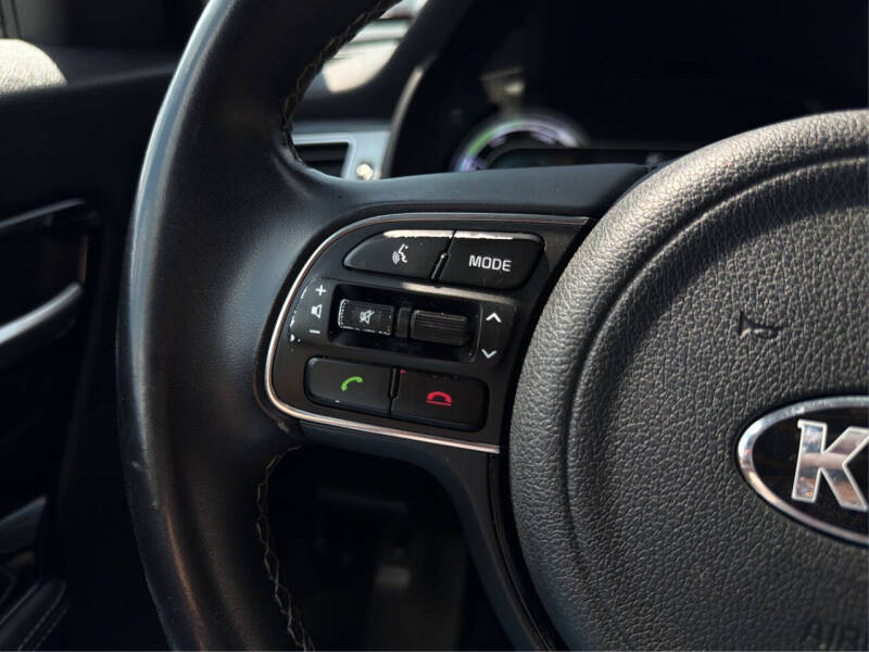 2017 Kia Niro EX