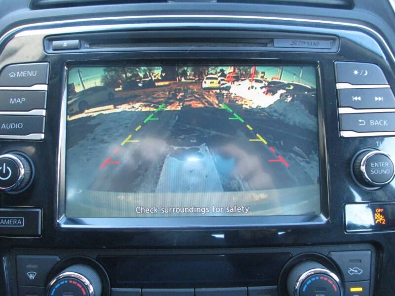 2017 Nissan Maxima 3.5 SR