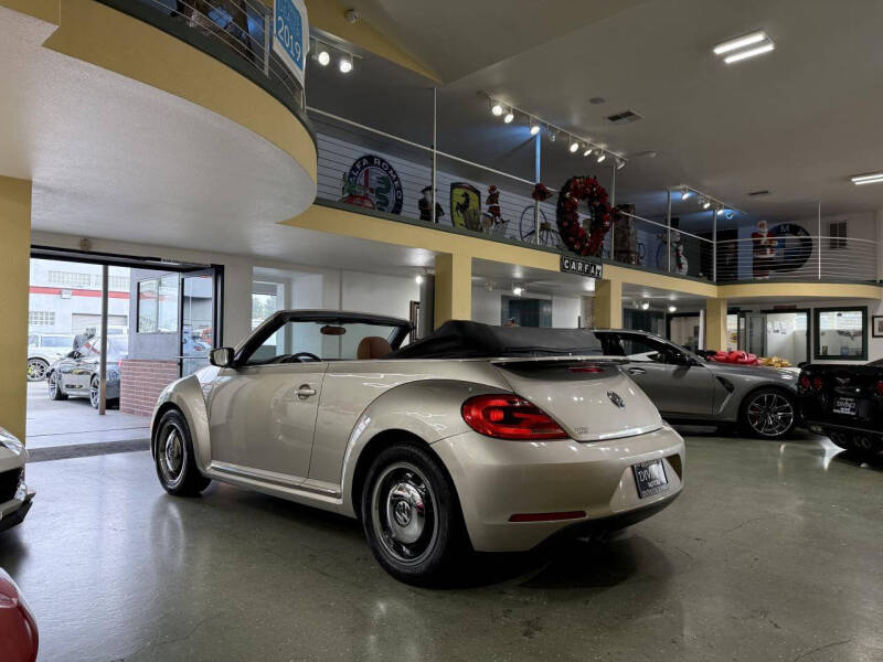 2015 Volkswagen Beetle Convertible 1.8T Classic PZEV