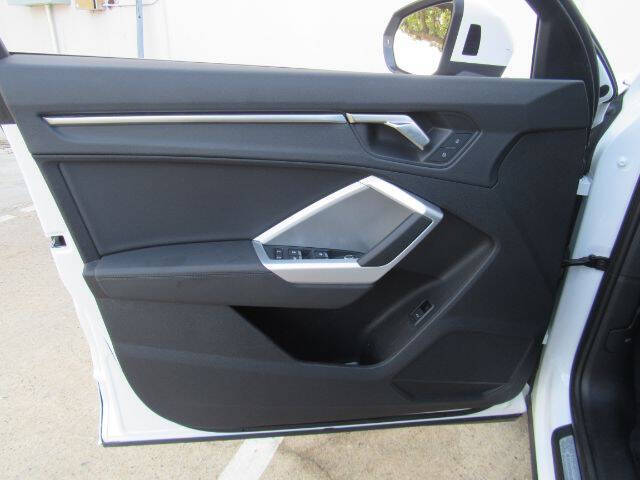 2025 Audi Q3 quattro S line Premium 45 TFSI