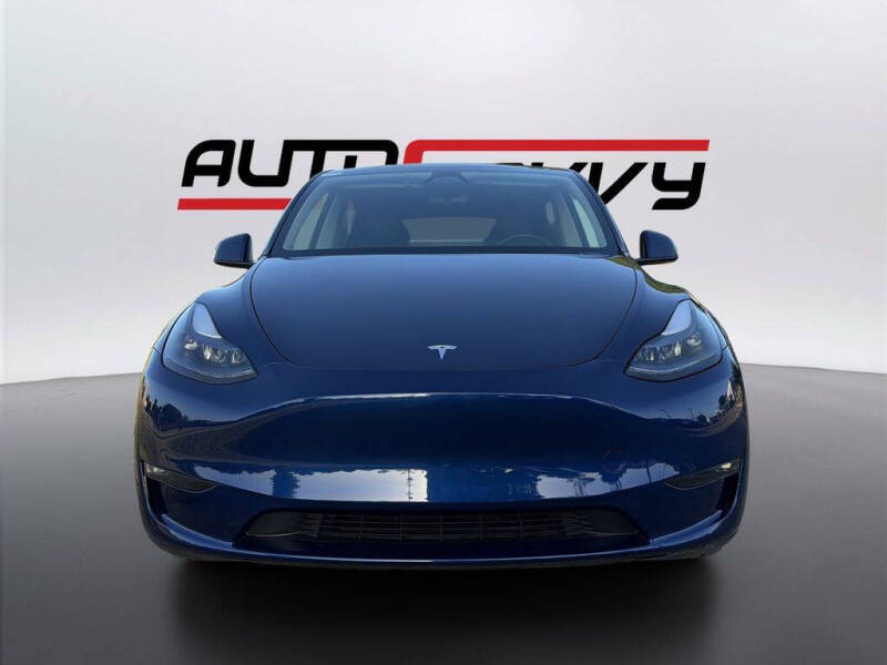 2025 Tesla Model Y Long Range