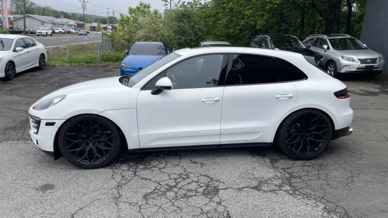 2017 Porsche Macan S