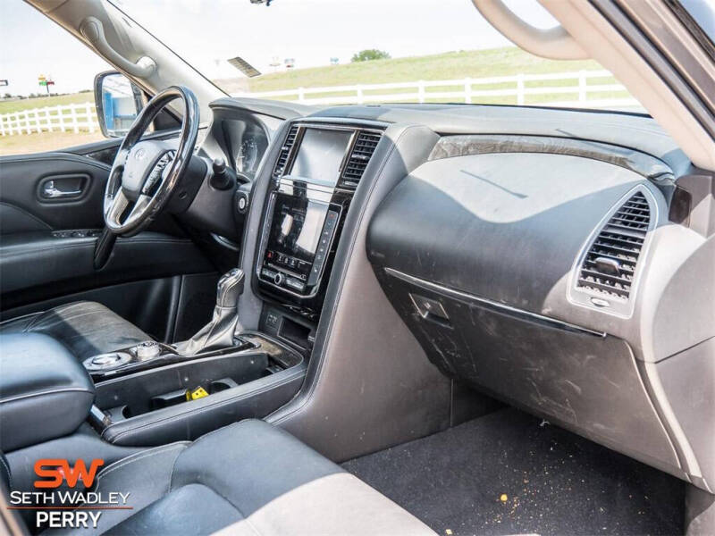 2020 Infiniti QX80 Luxe