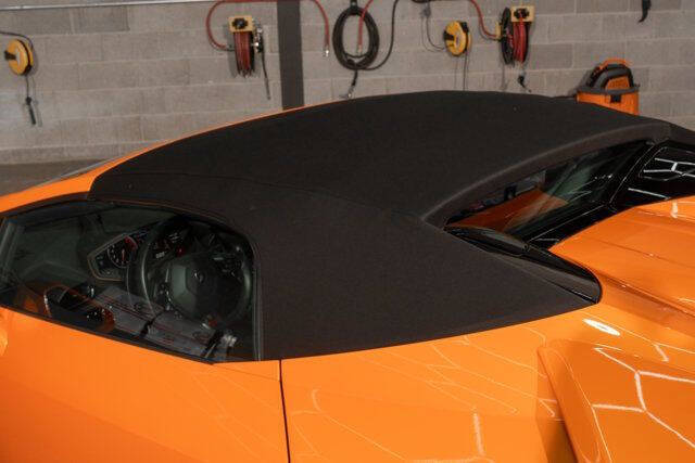 2019 Lamborghini Huracan LP 580-2 Spyder