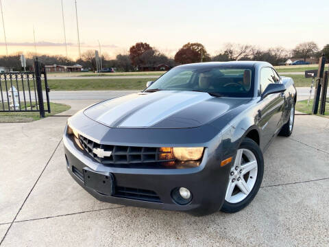2010 Chevrolet Camaro for sale at Texas Luxury Auto in Cedar Hill TX