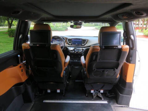 2022 Chrysler Pacifica Pinnacle