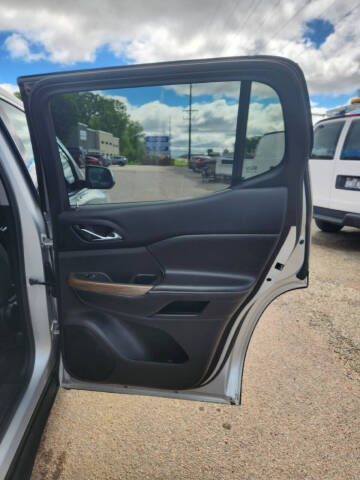 2017 GMC Acadia SLE-2