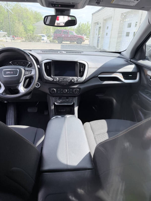 2020 GMC Terrain SLE