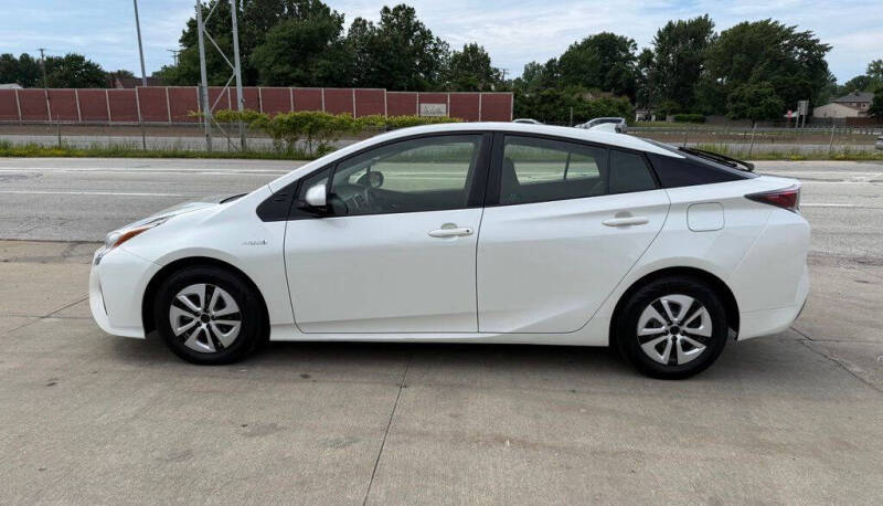2017 Toyota Prius Three