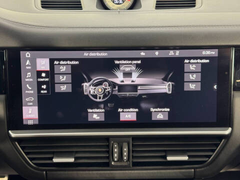 2021 Porsche Cayenne GTS Coupe