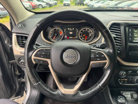 2017 Jeep Cherokee Latitude