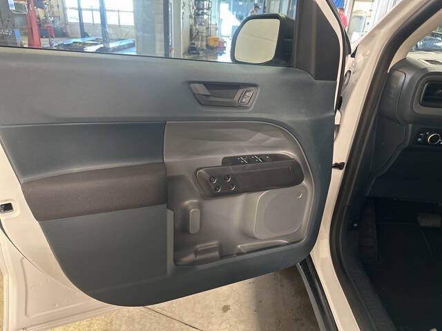 2025 Ford Maverick XL