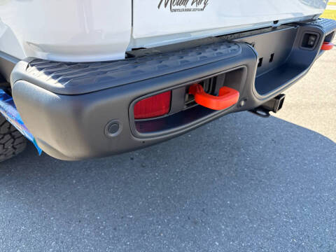 2025 Jeep Gladiator Mojave X