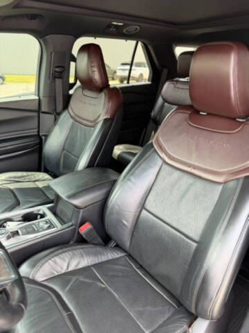 2020 Ford Explorer Platinum