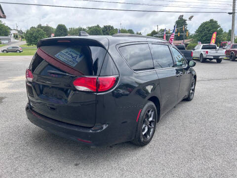 2019 Chrysler Pacifica Touring L