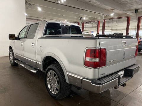 2008 Lincoln Mark LT
