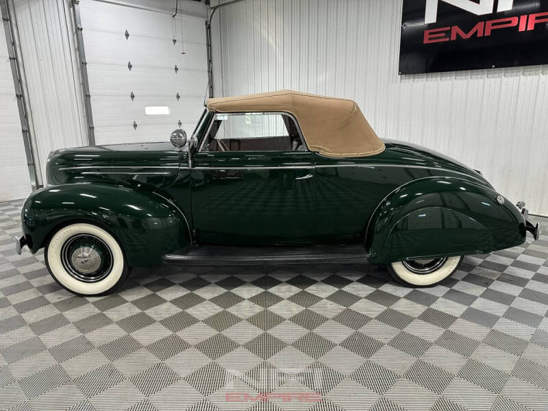 1939 Ford Deluxe