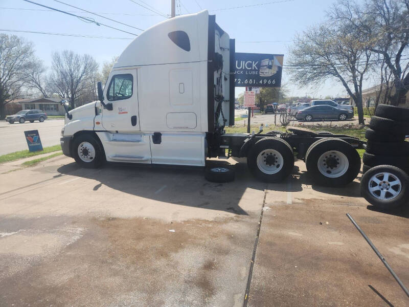 2016 Freightliner Cascadia