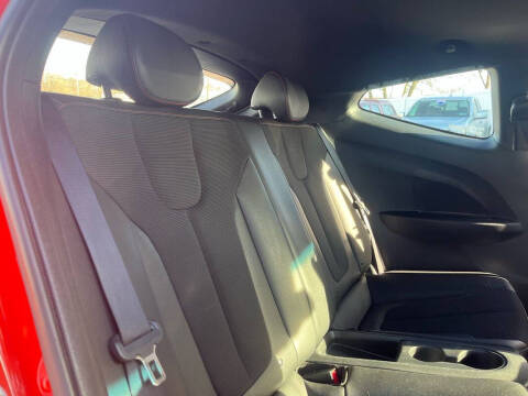 2020 Hyundai Veloster