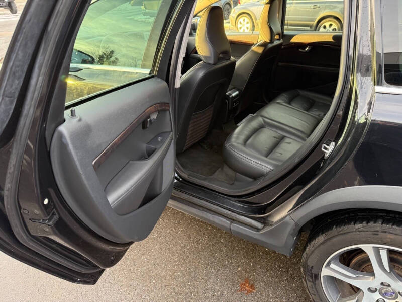 2015 Volvo XC70 T6 Platinum