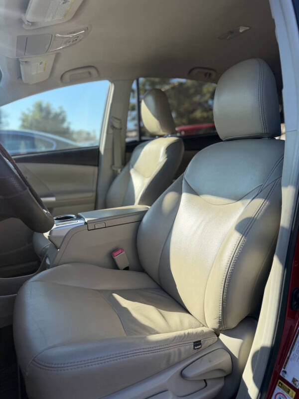 2012 Toyota Prius v Three