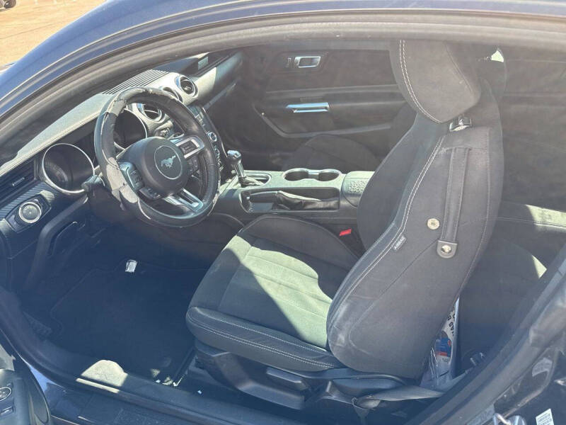 2019 Ford Mustang EcoBoost