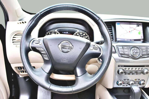 2017 Nissan Pathfinder