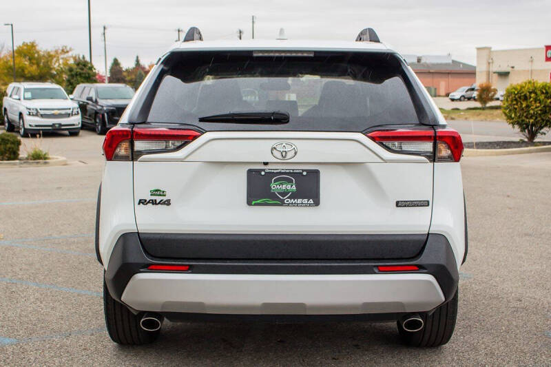 2023 Toyota RAV4 Adventure