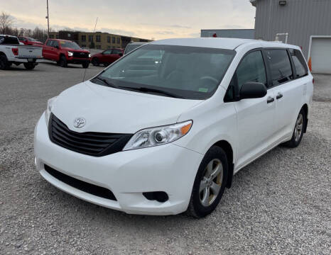 2012 Toyota Sienna Base 7-Passenger