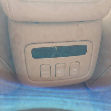 2005 Cadillac DeVille DTS