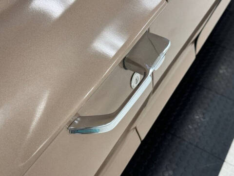 1966 Ford Thunderbird