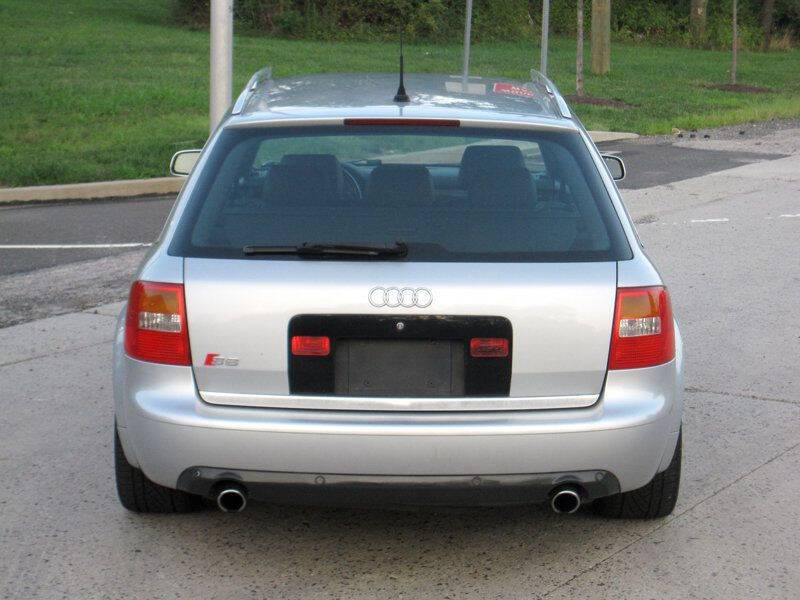 2003 Audi S6 Avant quattro