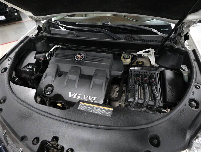 2011 Cadillac SRX Performance Collection