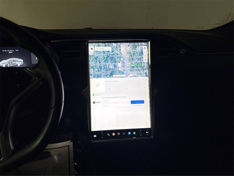 2016 Tesla Model S 70